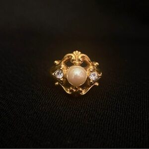 Elegant Gold Faux Pearl & Crystal Ring 7